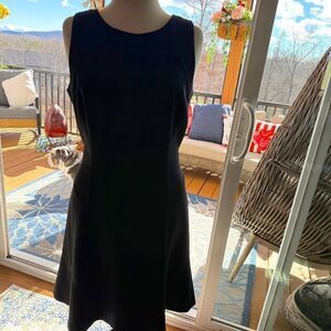 WHITE HOUSE BLACK MARKET LIL BLACK DRESS